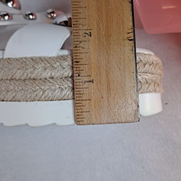 C Comfort est. 1946 Espadrilles Womens 7M Studded Platform White Faux Leather - Picture 9 of 11